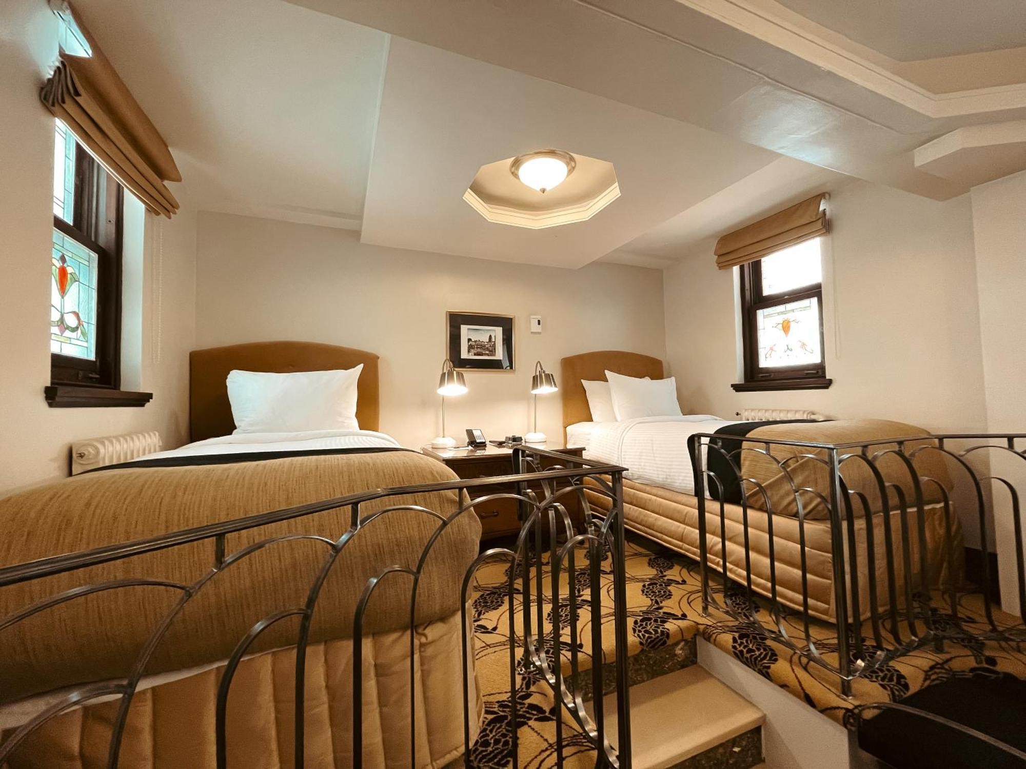 Hotel Manoir D'Auteuil Квебек Екстериор снимка